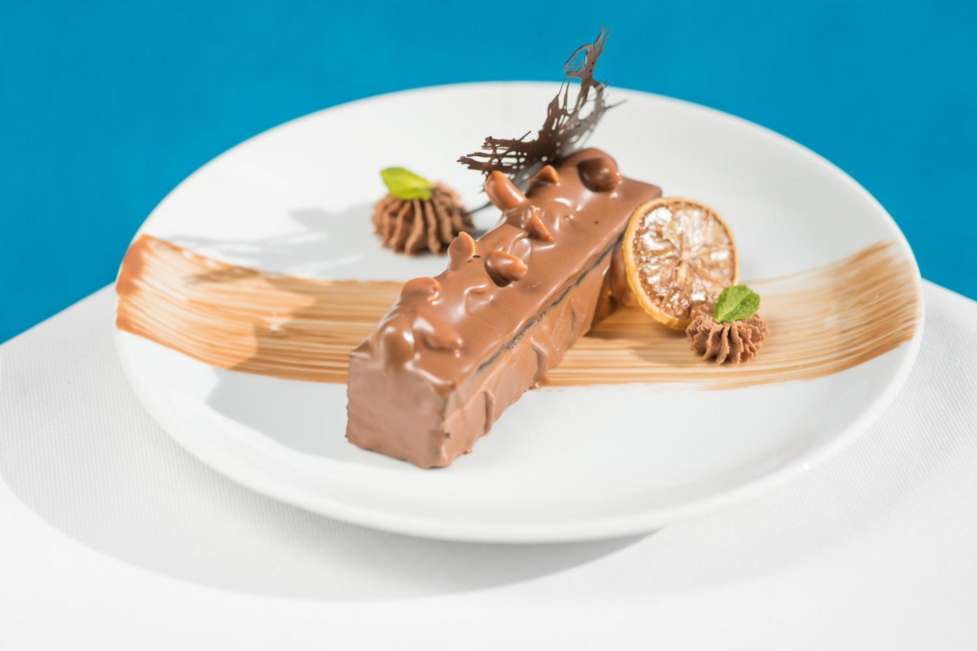 מרקש Grand Mogador Agdal & Spa מראה חיצוני תמונה A chocolate dessert